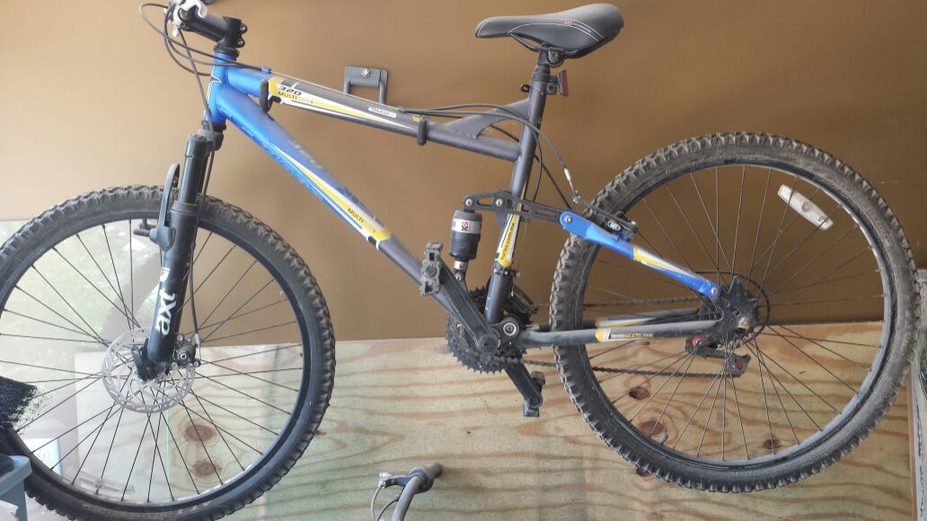 2....320 multilink turbo bike