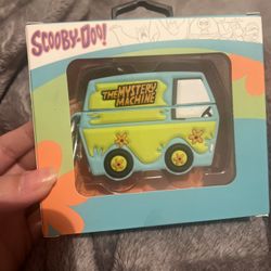 AirPod Case Scooby Doo Mystery Machine 