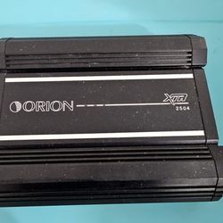 Orion XTR2504 Amplifier 