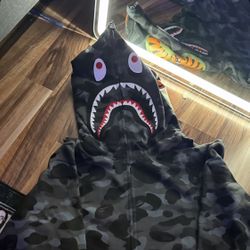 Black bape hoodie size XL 