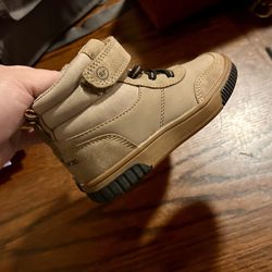 Stride Rite Melvin boots