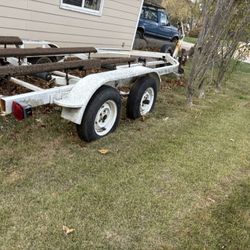 White Dual-Axle Boat Trailer $400 OBO