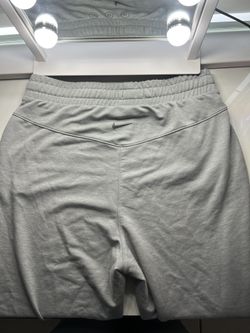 Nike Yoga Set