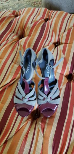 ALDO SHOES. SIZE 7