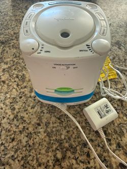 Munchkin white noice and projector sound machine
