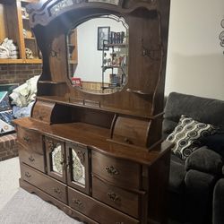 6 Drawer Dresser With Matching Mirror Top