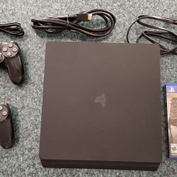 Sony PlayStation 4 w/ 2 Controllers & Game: COD:WW2