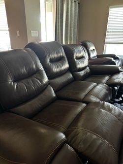 Moving sale