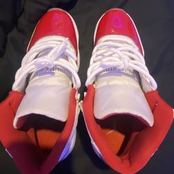 Jordan 11 Cherry
