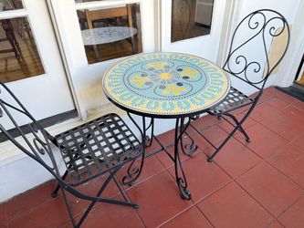 Mosaic Bistro Round Table with 2 chair.