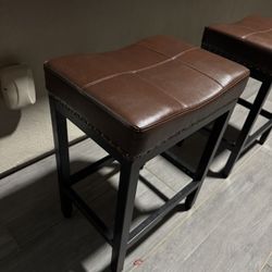 4 Brand new 24” Stools. $25 Each. We Built two and the other two are in the box 
