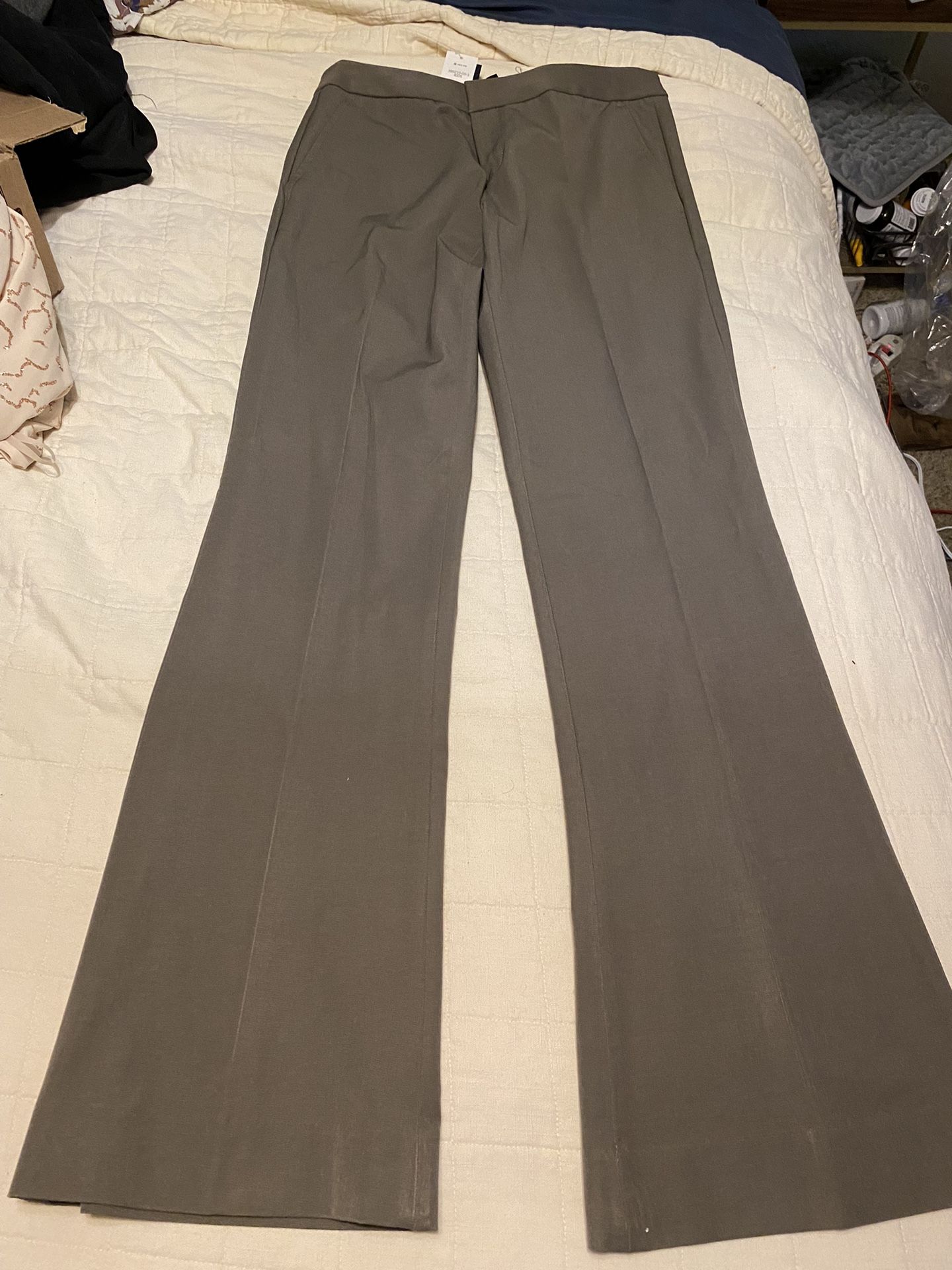 Banana Republic Women’s Great Work Slacks Size 6