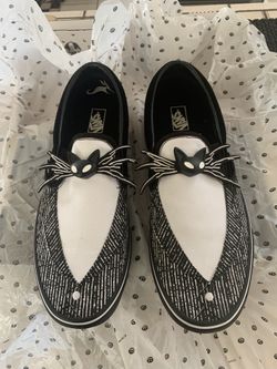 Disney Mens Vans Size 11