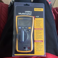 Fluke 113 True-RMS Utility Multimeter
