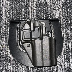 Blackhawk Holster(Glock) 30 & 24 Rnd Magazines
