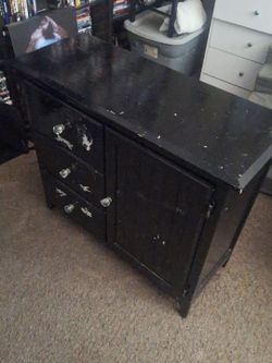 Dresser