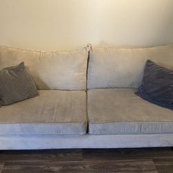 MOVING OUT SALE!!!🤗 🔥 ✨ 