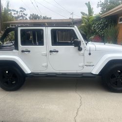 2012 Jeep Wrangler Sahara Beach Cruiser In Exceptional Condition 