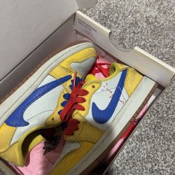 Kids Travis Scott’s Size 11.5