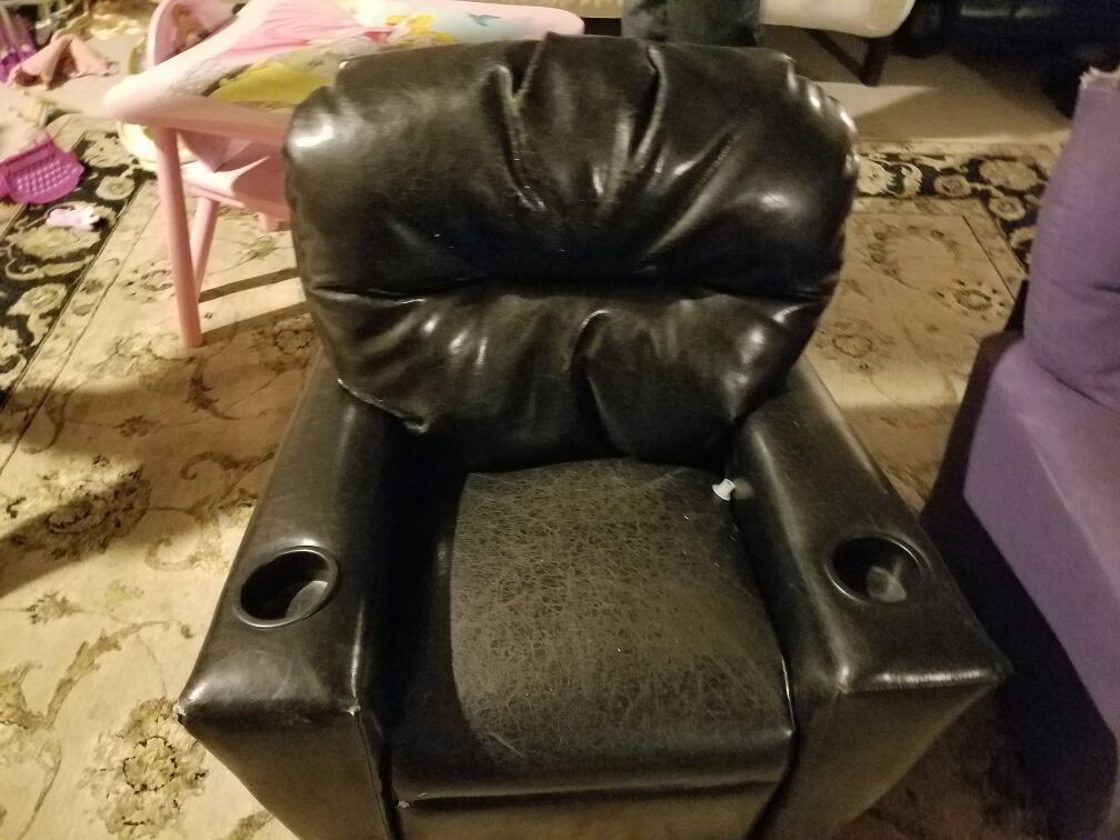 Leather kids chair