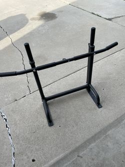 Pull Up Bar