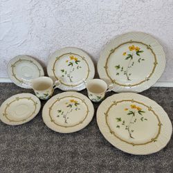 Vintage Mikasa Porcelain Fine Ivory Royalty D1004 8 Piece Plate Cup Set Yellow Flower