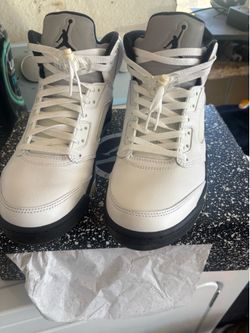 Jordan retro 5 white black