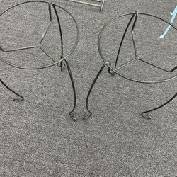 Set of two plant stands 