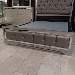 *Weekly Feature!!!*---Attractive Jasmine Queen-King Bed/Dresser Sets---From $499!!!---Delivery/Financing Available😉