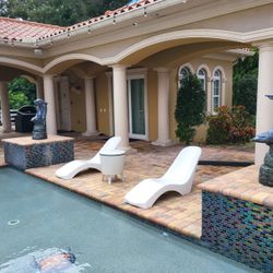 Lounge Chair Luxury Design 100% Fiberglass !!!!