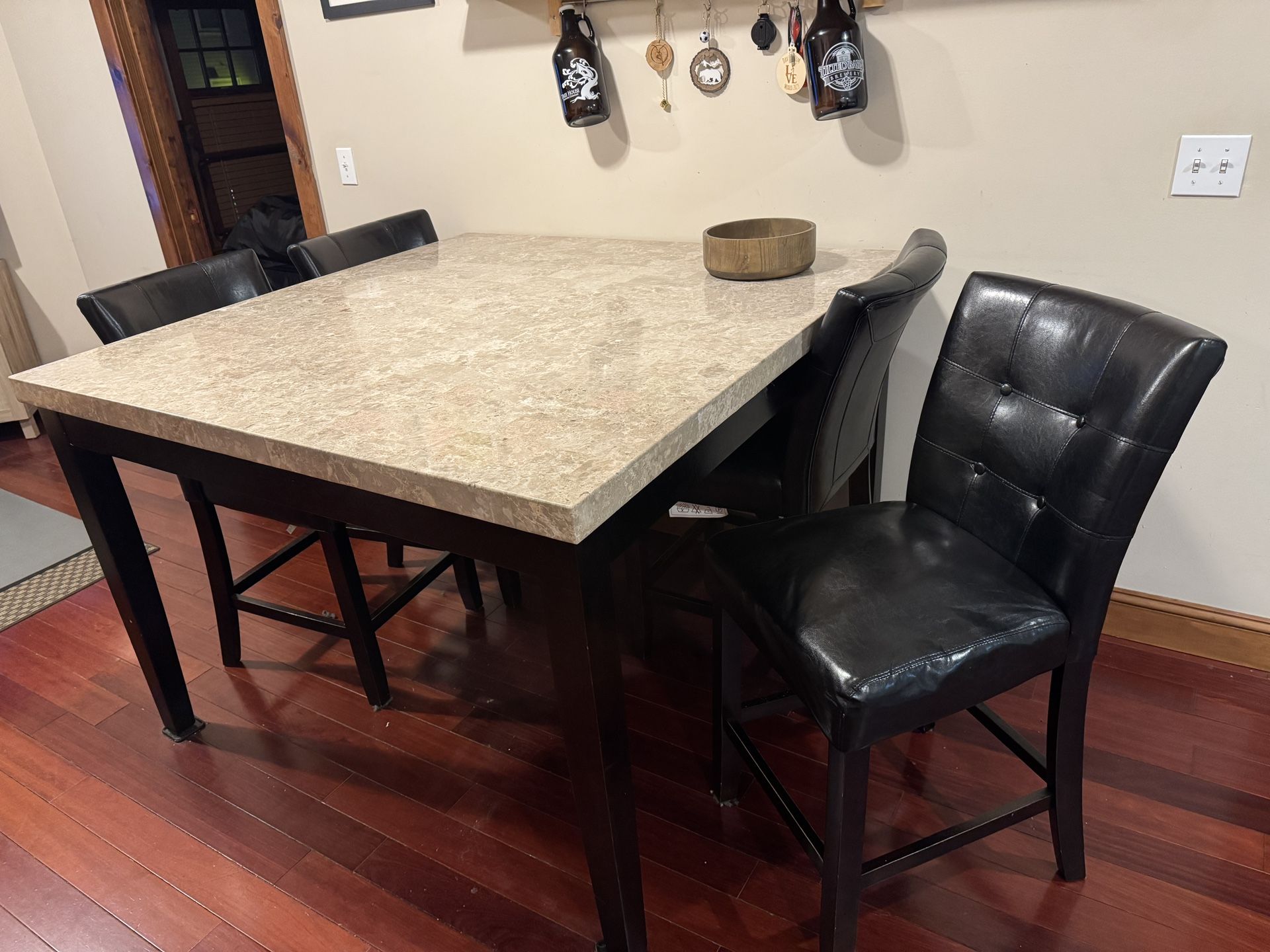 Granite Dining Room Table And 4 Chairs
