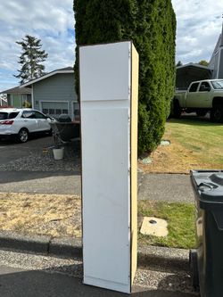 Free Cabinet