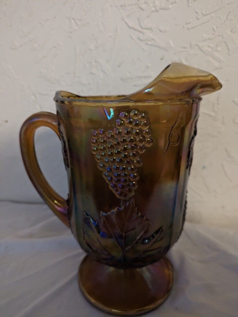 Beautiful Indiana Glass Carnival Glass Style Pitcher Fruit Theme