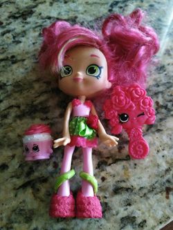Shopkins doll with exclusive shopkin