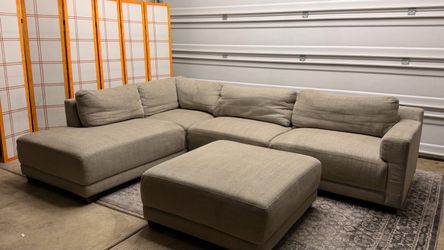 Gray Sectional Sofa with Ottoman