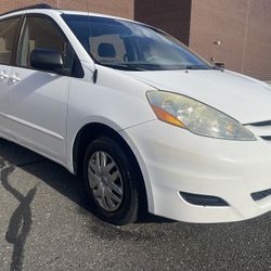 2006 Toyota Sienna
