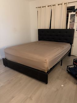 Bamboo Queen Mattress Set W/ Frame And Bottom Drawers
