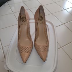 Vince Camuto Nico Pumps

Heels 
