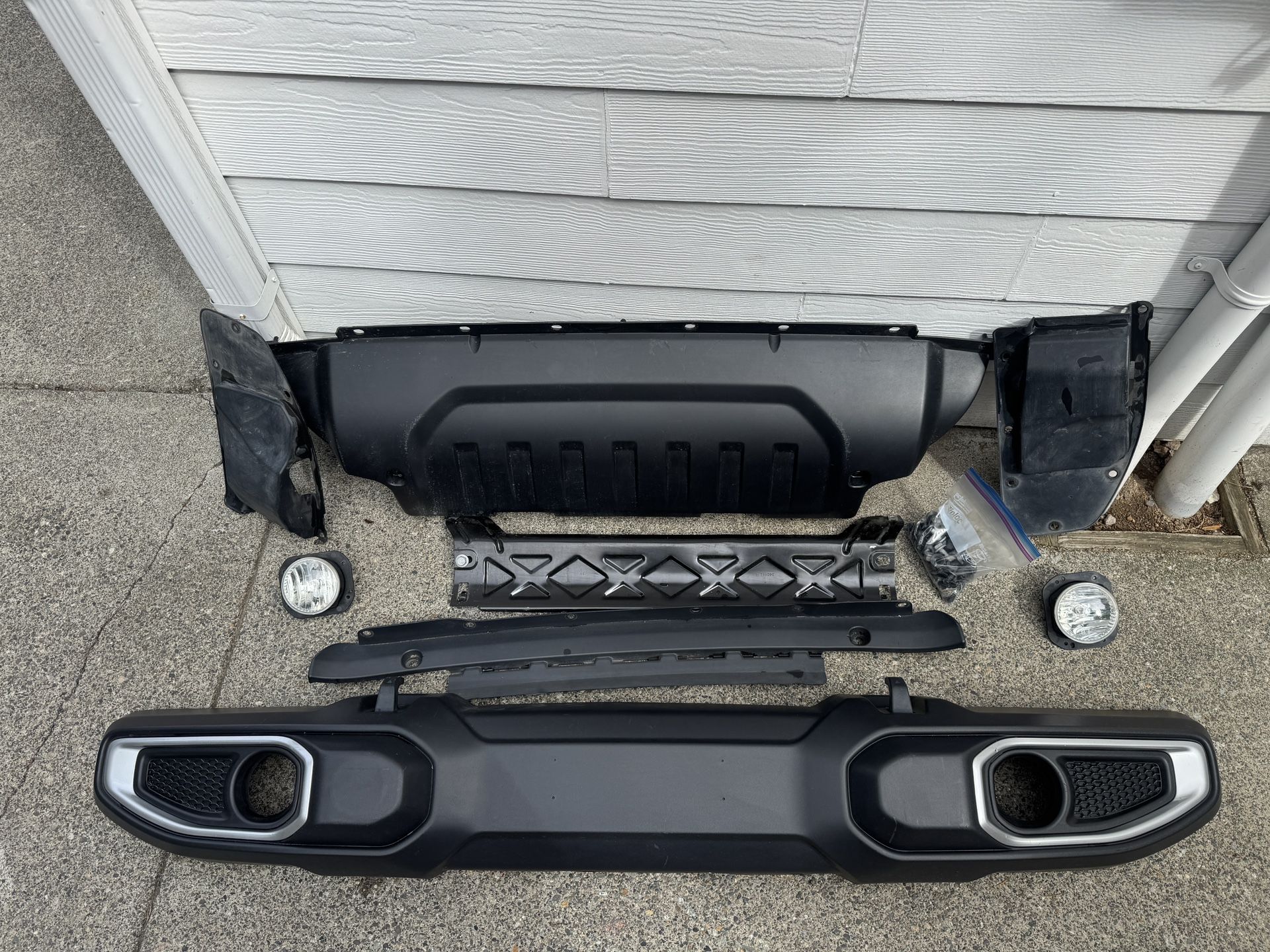 Jeep Wrangler JL Original Front Bumper