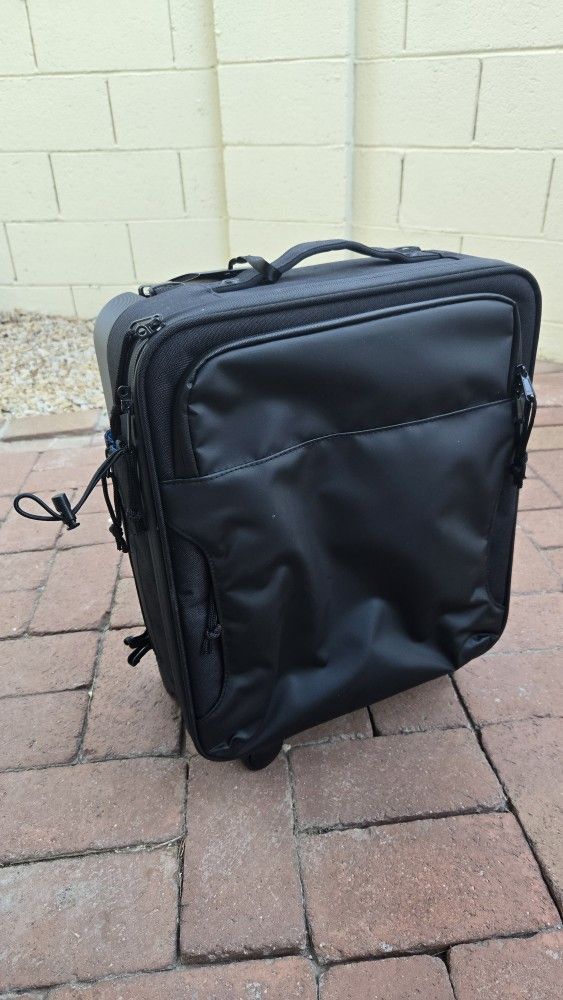 Taskin Small Carry-on Luggage - NEW