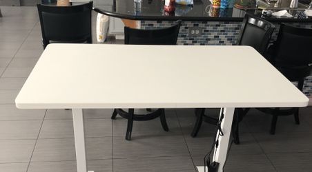 Table top only (no legs) -New