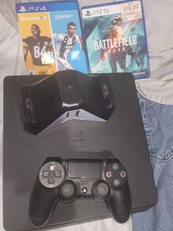 Ps5,charging station,controller 2 games,headset,Xbox controller