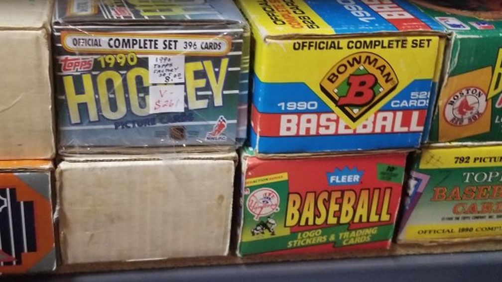 Complete Sets And Mixed Baseball Hockey And Basketball Cards $5 Mixed Boxes. $10 To $15 For The Sets