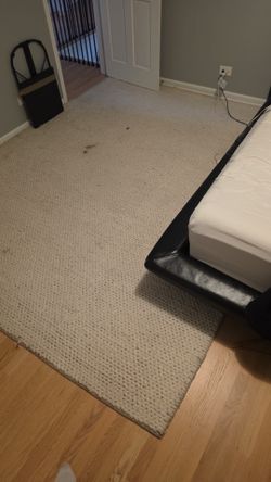 Large Chunky Knit Cream Area Rug – $75 OBO