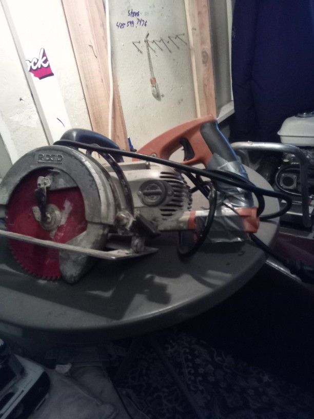 RIDGID 15AMP 7 1/4 WORM DRIVE SAW