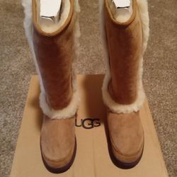 Ladies Brand New UGG Boots 