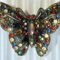 Almost ANTIQUE BUTTERFLY BROOCH Vintage Pin Metal Multicolored Rhinestone
