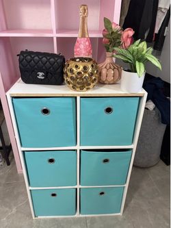 Box cubby