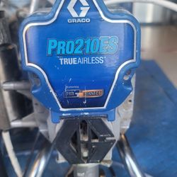 GRACO PAINT SPRAYER 