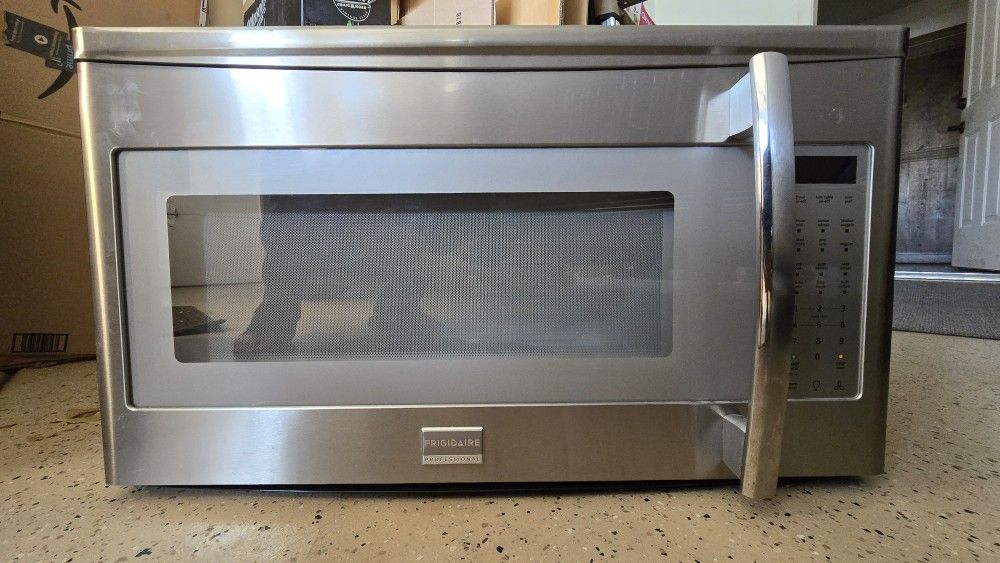 Frigidaire Microwave (Not Working- Need Fuse)